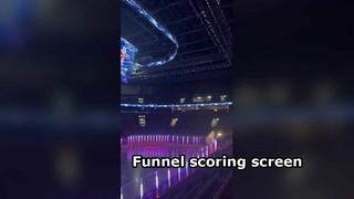Schermi di visualizzazione dei punteggi negli impianti sportivi, schermi pubblicitari sferici all'interno degli impianti
