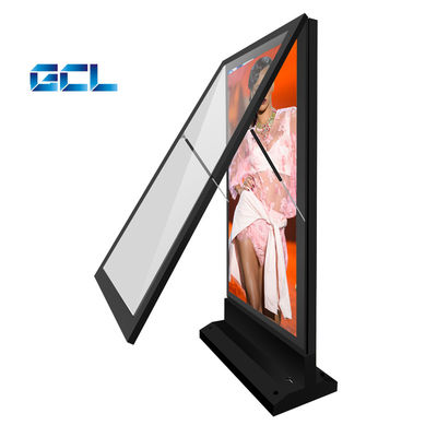Pubblicità all'aperto P2.5 LED Display Poster con alte prestazioni personalizzate
