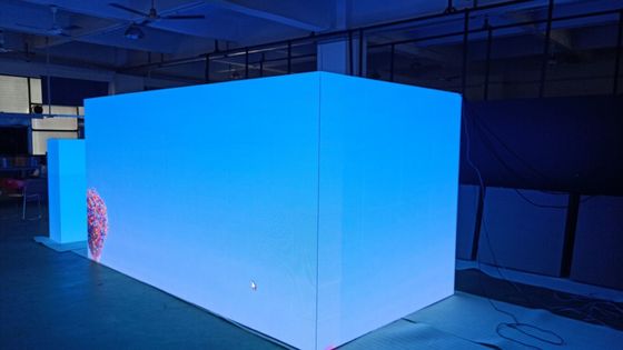 Display LED ad alta luminosità ad angolo di 90 gradi per pubblicità esterna con durata di vita di 10000 ore