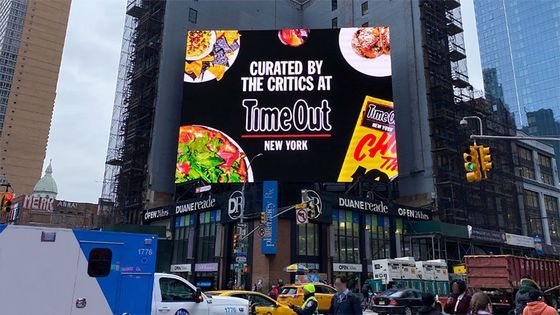 P4 P5 a colata impermeabile Giant Outdoor LED Video Wall Panel Screen per display