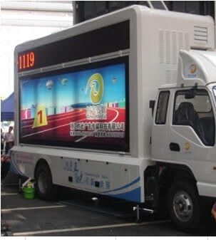 GCL Customized Outdoor Mobile Advertising Truck Van Trailer P6 6500nits Luminosità