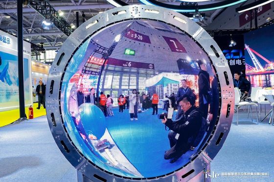 P2.0mm LED Spherical Screen Series 360 gradi Display di visualizzazione completa Dimensioni personalizzate