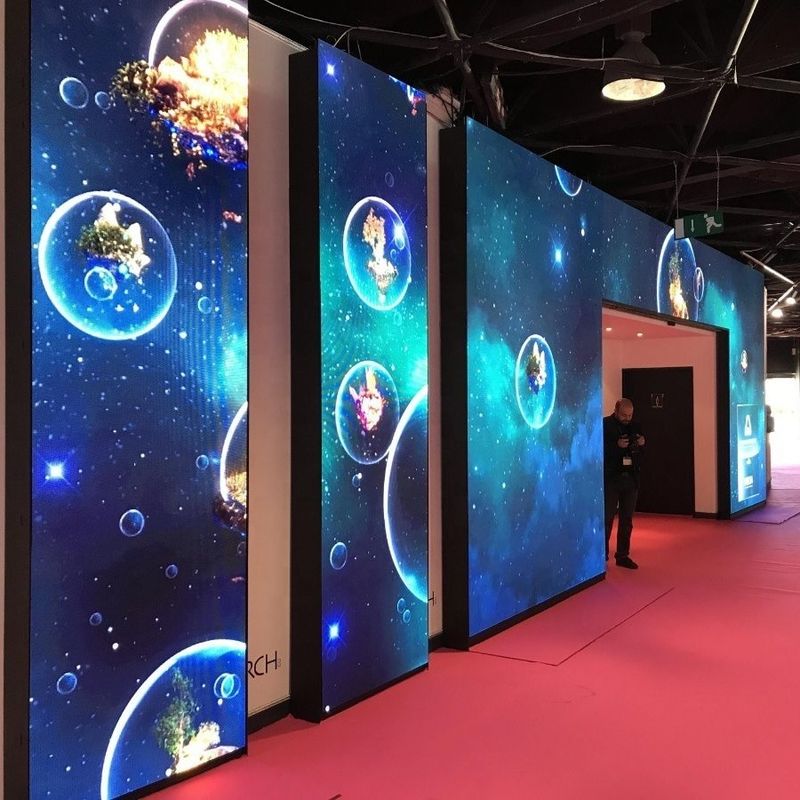 Parete video a LED per interni 500*1000mm P1.95mm P2.5mm ad alta definizione per installazione fissa