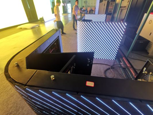 Buon prezzo Display LED per esterni con grado di protezione IP65, dimensioni cabinet 976mm e durata di 100.000 ore per pubblicità ad alta luminosità in linea