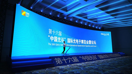 500*500&500*1000mm Noleggio Flessibile LED Display Staggio Show Acqua resistente IP65 LED Panel Screen Con Stand Truss Structurel