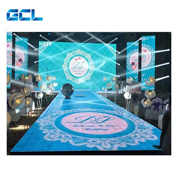 Buon prezzo Display LED per concert con frequenza di aggiornamento elevata di 7680Hz, pannello da 500mm X 500mm e angolo di visione di 160° orizzontale / 140° verticale in linea